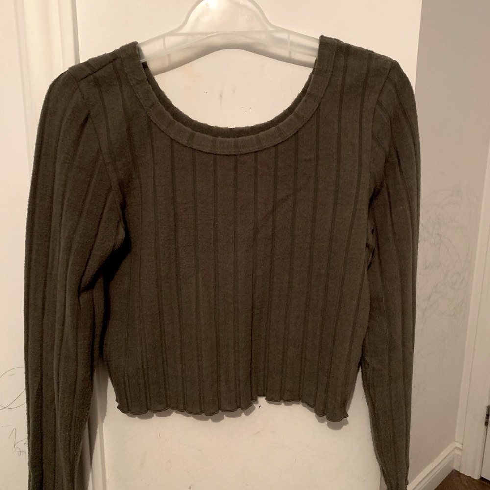 CROP top